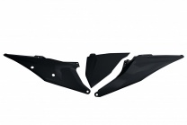 UFO plast Tabuľky zadné KTM SX-SX-F 19-22/EXC-EXC-F 20-23 ľavá s krytom airboxu čierna