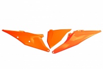 UFO plast Tabuľky zadné KTM SX-SX-F 19-22/EXC-EXC-F 20-23 ľavá s krytom airboxu oranžové