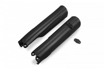 UFO plast Kryty predných tlmičov KTM  SX/ SX-F 23-, EXC/EXC-F 24-  čierne