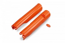 UFO plast Kryty predných tlmičov KTM SX/ SX-F 23-, EXC/EXC-F 24- oranžové